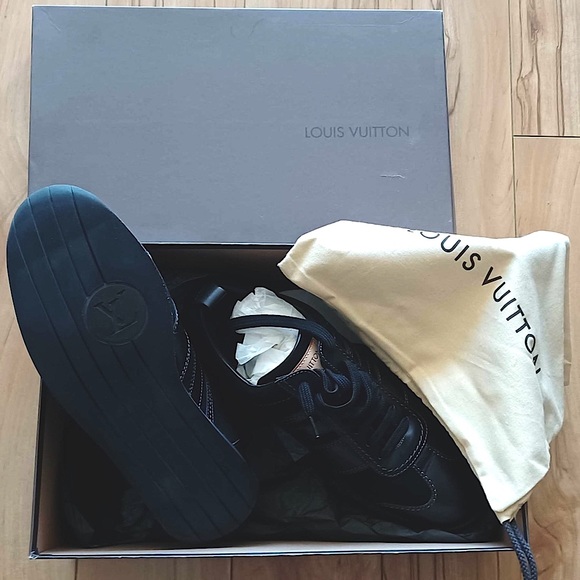 Genuine Louis Vuitton men’s shoes - Picture 3 of 10